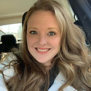 Meet your Posher, Stacey